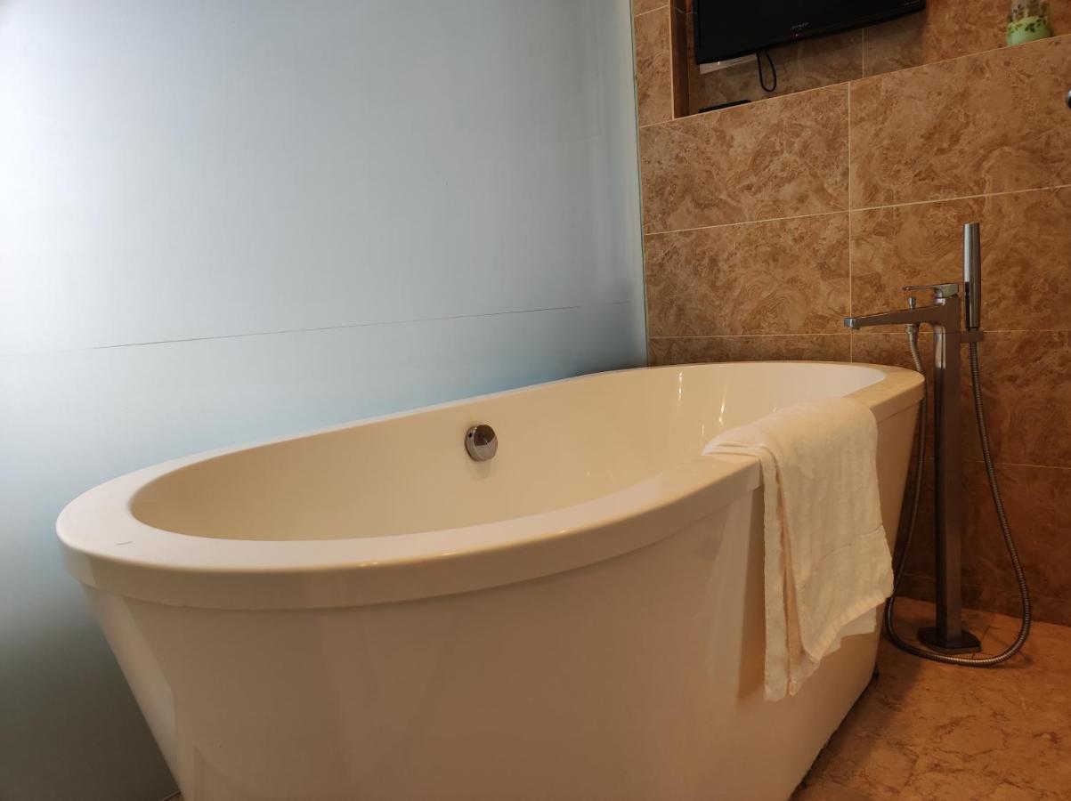 Dorsett Residence Kl Private Studio Apartment Kuala Lumpur Exterior foto